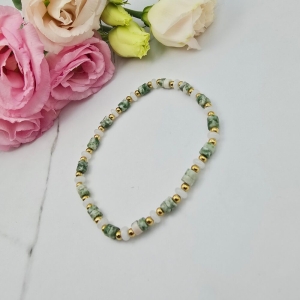 Bransoletka STAL CHIRURGICZNA gumkowa zielone kamyczki białe koraliki