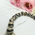 Bransoletka kamienie naturalne gumkowa AGAT zebra 0,8 cm 3