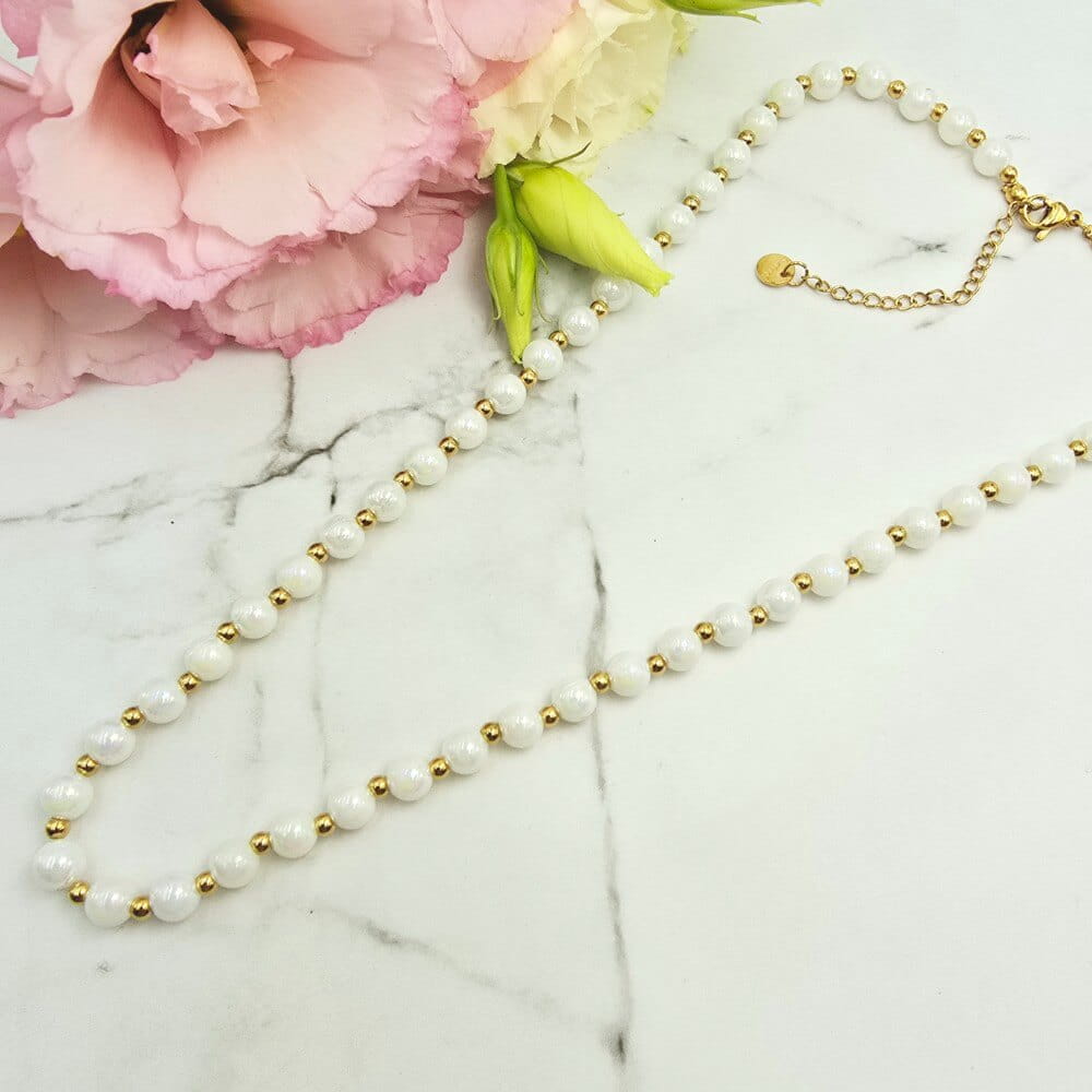 Naszyjnik STAL CHIRURGICZNA perły i złote kuleczki