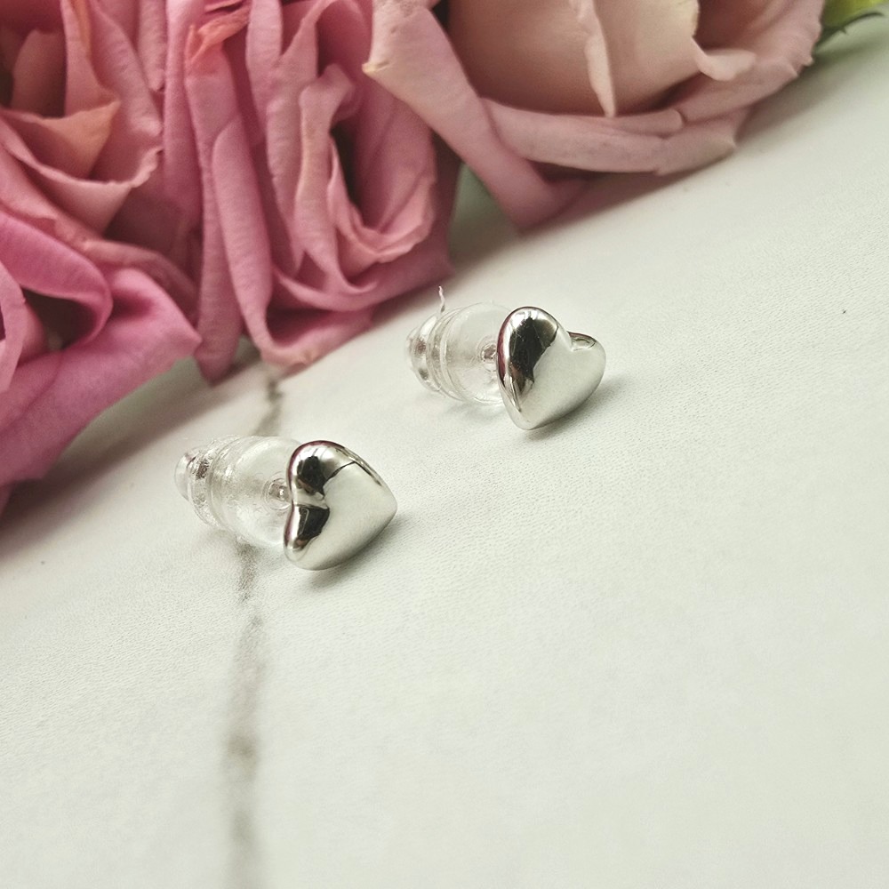 Kolczyki srebrne STAL CHIRURGICZNA serca małe 0,5 cm