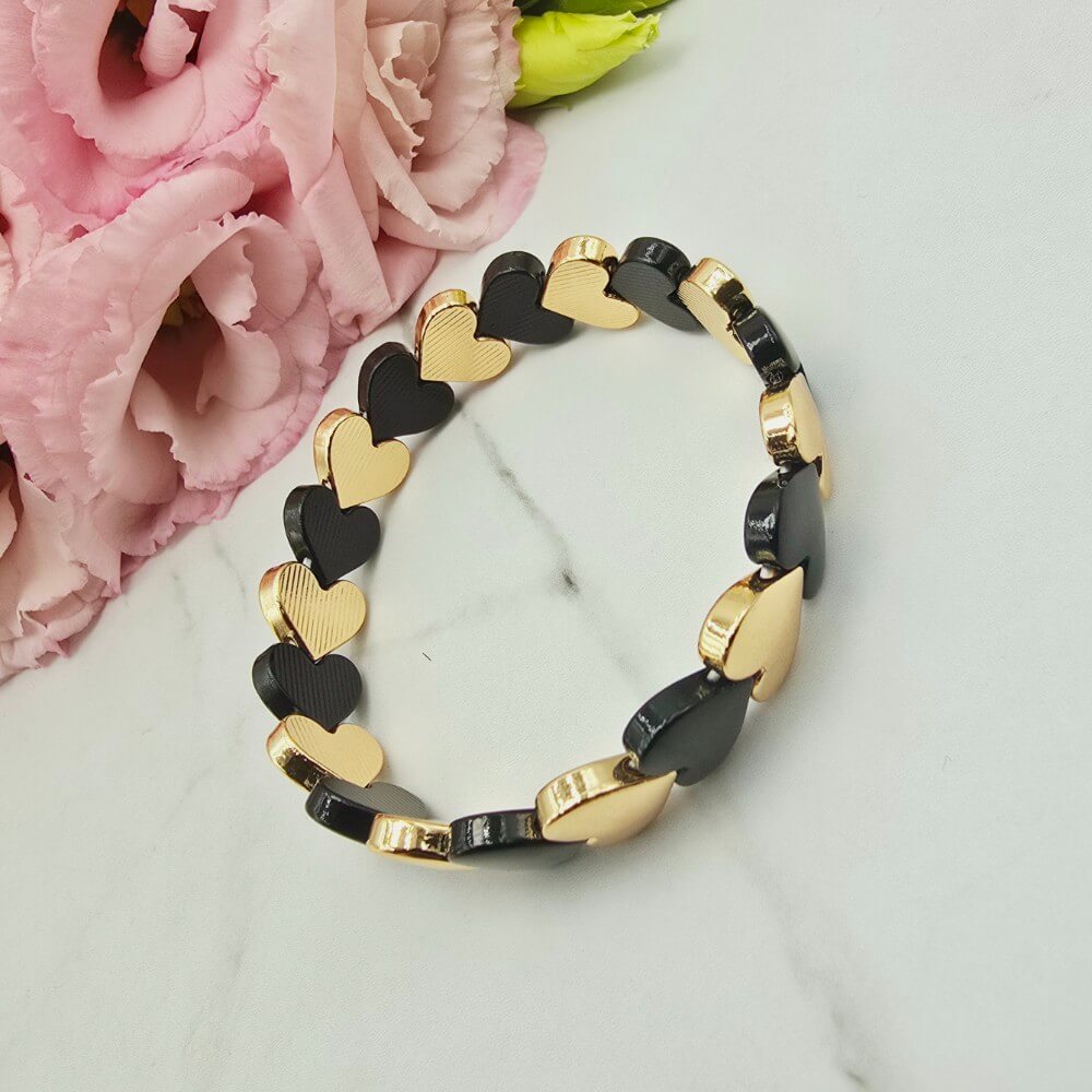 Bransoletka elastyczna serca złote i czarne