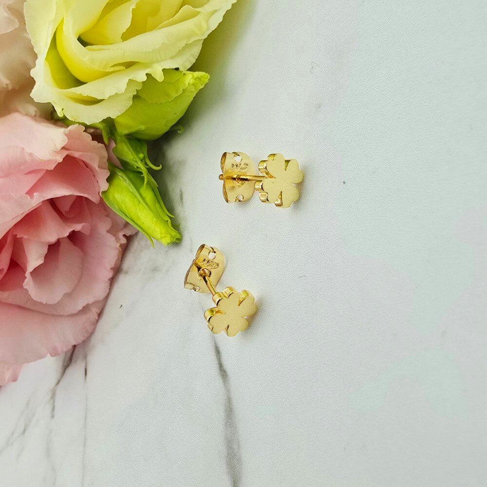 Kolczyki STAL CHIRURGICZNA koniczyna 0,6 cm jasne złoto